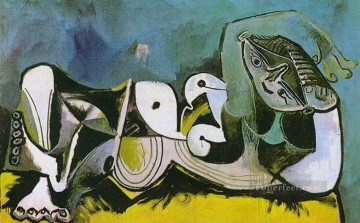  man - Nude woman lying down 1941 Pablo Picasso